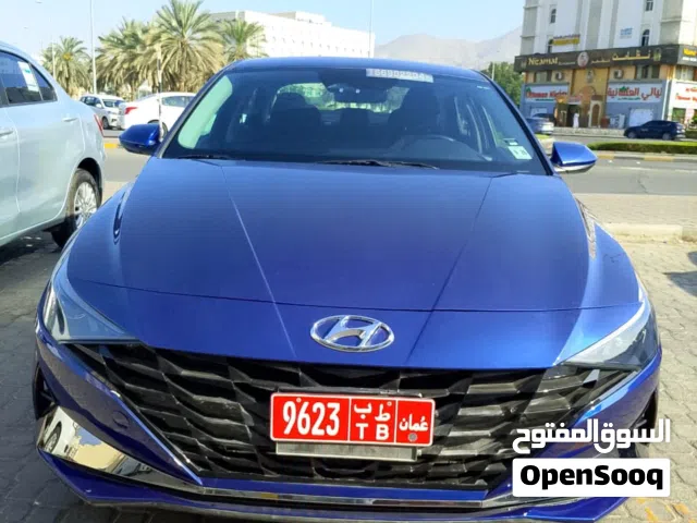 2020 Hyundai Elantra Standard