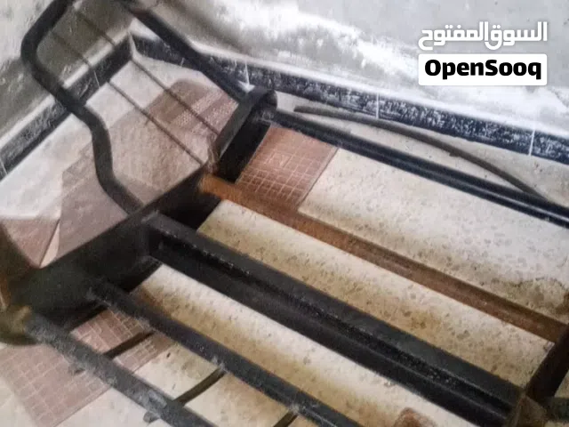 دعمة بكم حديد صب كانت راكبه على هايلوكس