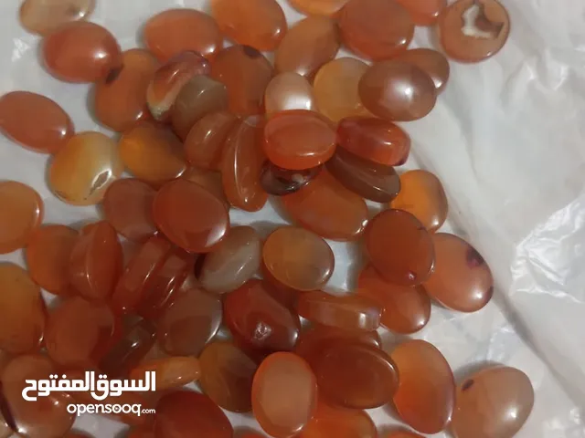 حجر عقيق يماني طبعي حر للبيع انسب الاحجار العرض محدود