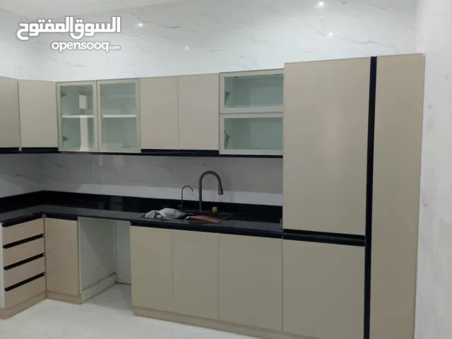 فني وصيانة مطابخ المنيوم فك وتركيب ونقل جميع انواع المطابخ وتبديل مفصلات وماسكات وتبديل رخام وسليكوا