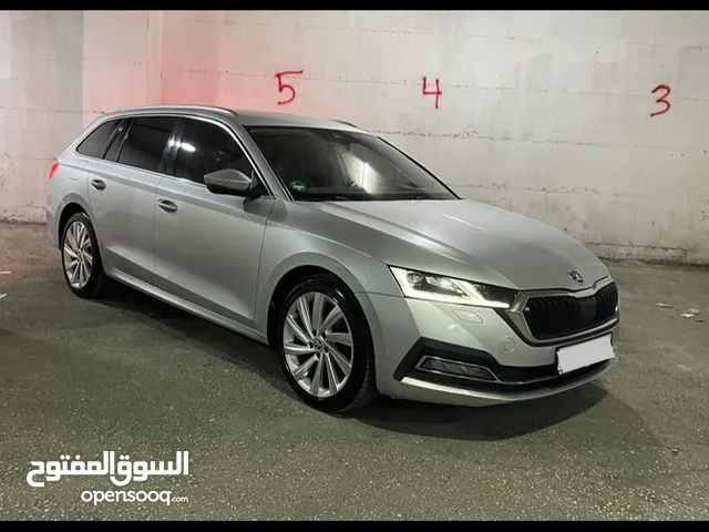 Skoda Octavia بويه شركة اوتوماتيك 2000 ديزل فللللللللل مسكرررر