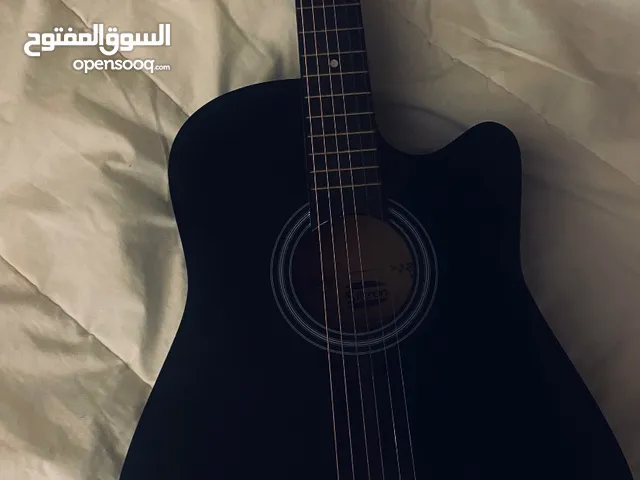 جيتار اوكستيك مستخدم مرتين فقط للبيع بسعر 200 درهم فقط