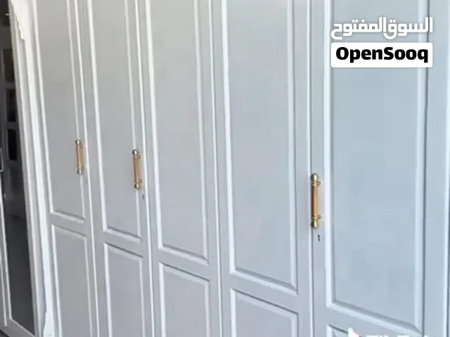 غرفة نوم كويتي بعدهي جديده كنتور ستة باب +ميز تواليت +ملحق بابين +ميوزه 2 +مندر معاها السعر مليون