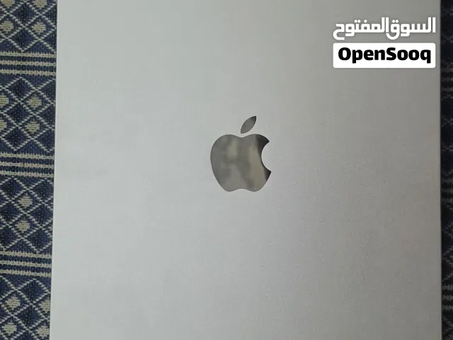 ايباد a16 128g مشحون 34 مره وكاله الجهاز