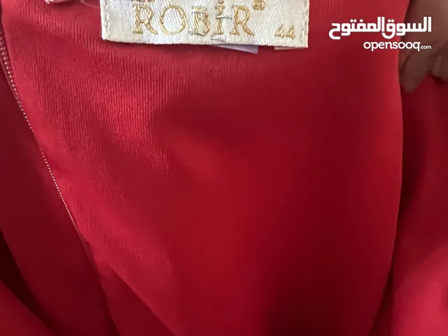 فستان سهرة/خطبة احمر off shoulder