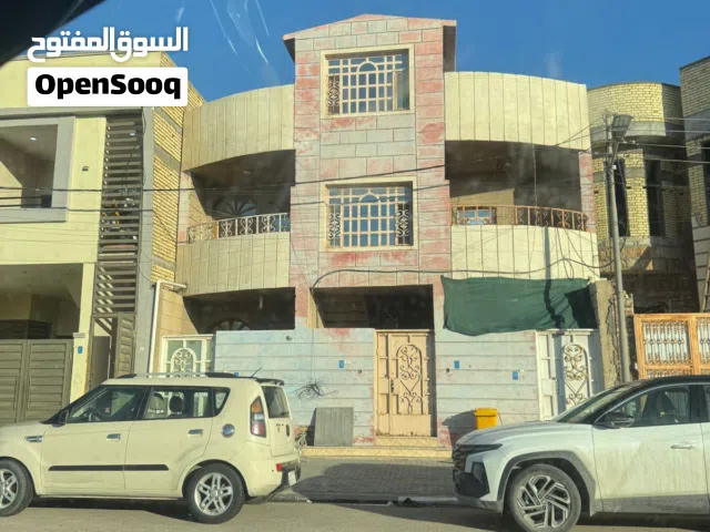 بناية تجارية للبيع