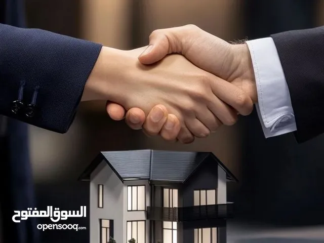 300 m2 More than 6 bedrooms Villa for Rent in Tripoli Al-Nofliyen