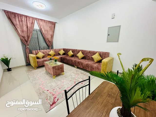F3 / النعيمية 1 قريب من شارع الكويت - غرفة وصالة فرش جديد بالكامل - حمامين - ايجار شهري شامل