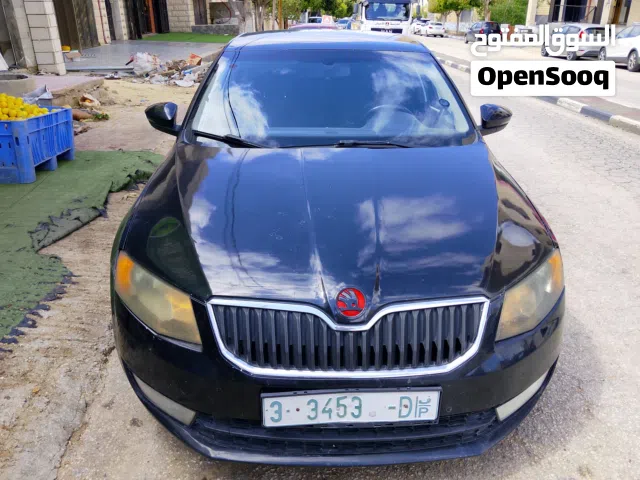 اكتافيا1.6جير2016 ممشى قليل