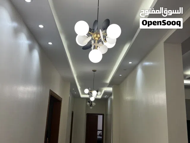 اربعه ثريات زي بعضهم موديل حديث