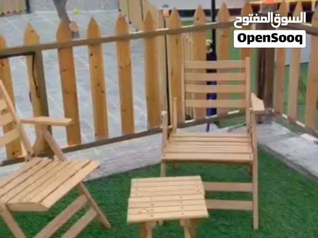 كراسي خشب للسياره والحدائف
