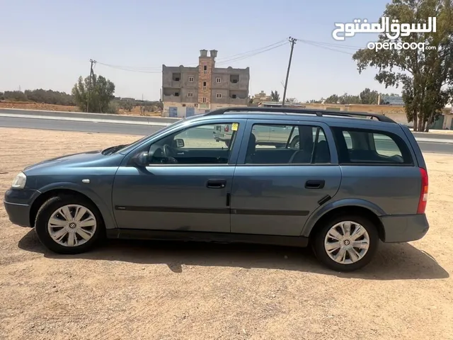 Used Opel Astra in Qasr Al-Akhiar