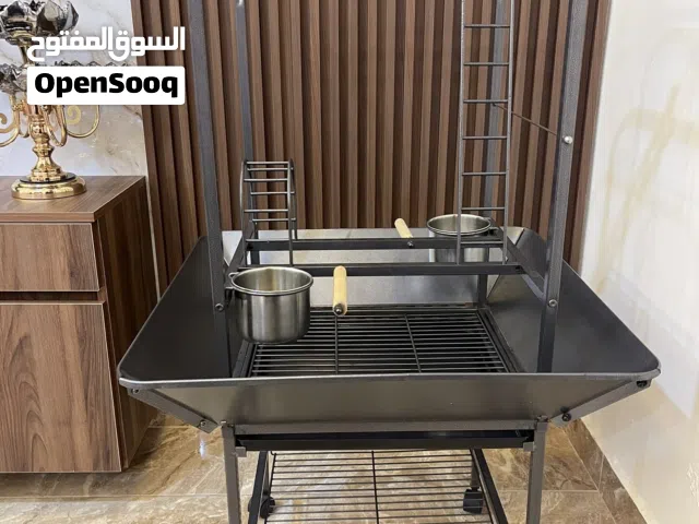 ستاند ببغاء أوروبي ثقيل