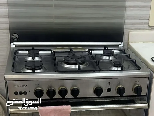 فرن جليم غاز إيطالي 5 شعلات بحالة ممتازة حجم 90/60