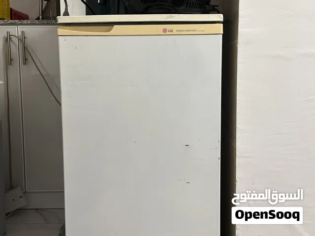 للبيع ثلاجه ال جي ماستر مع قلايه هوائيه