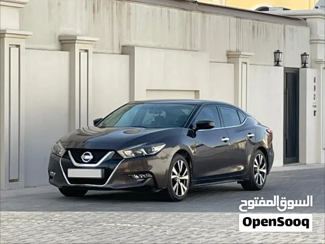2016 Nissan Maxima Standard