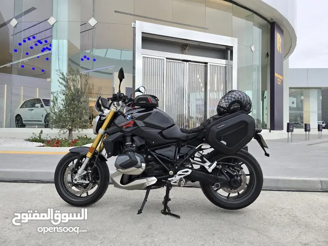 BMW R1250R in a perfect condition