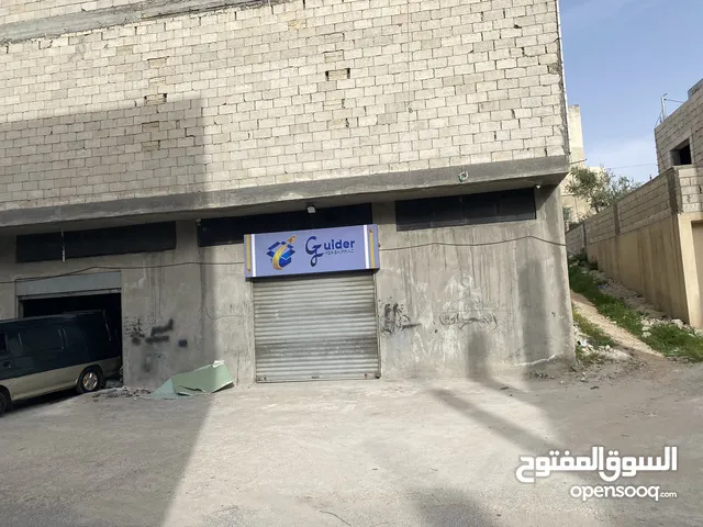 Unfurnished Warehouses in Amman Umm Quseir