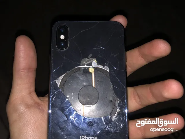 Apple iPhone X 64 GB in Tripoli