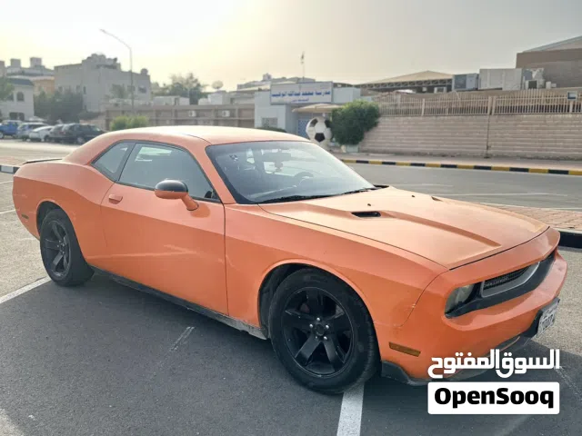 2012 Dodge Challenger Standard