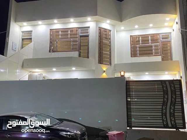 180 m2 4 Bedrooms Townhouse for Sale in Dhi Qar Al-Nasriya