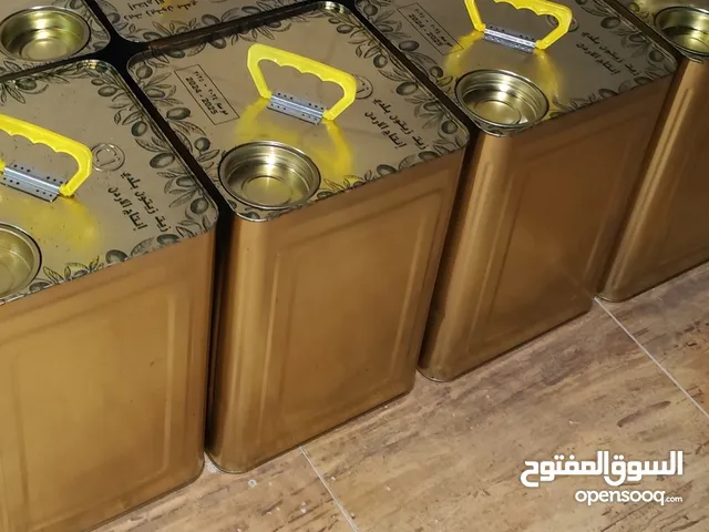 زيت زيتون بلدي انتاج 2024-2025 منطقة بدر الحديدة. غرب وادي السير.