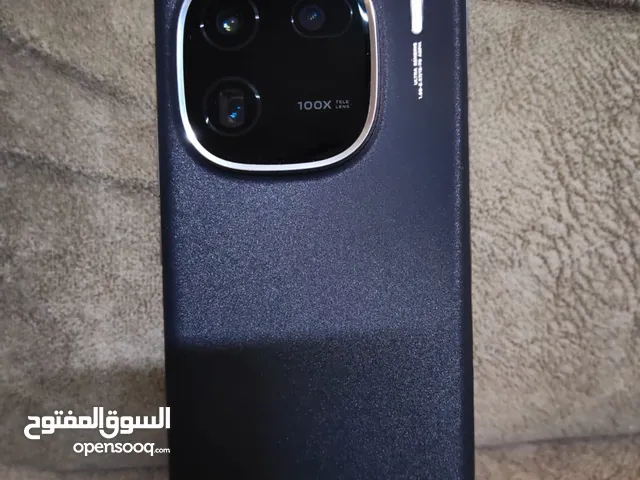 فيفو Iqoo 12 pro ذاكره واحد تيرا للبيع