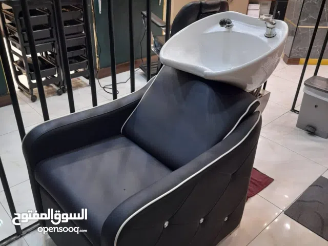 1 Shampoo Chair