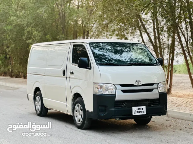 TOYOTA HIACE CARGO VAN 2020 MODEL SINGLE OWNER WELL MAINTAINED