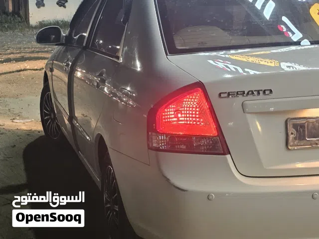2008 كيا سيراتو EX
