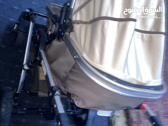 عربايه اطفال جامبو مع سرير اطفال