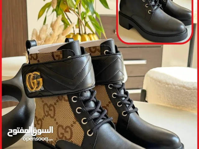 Black With Heels in Dubai