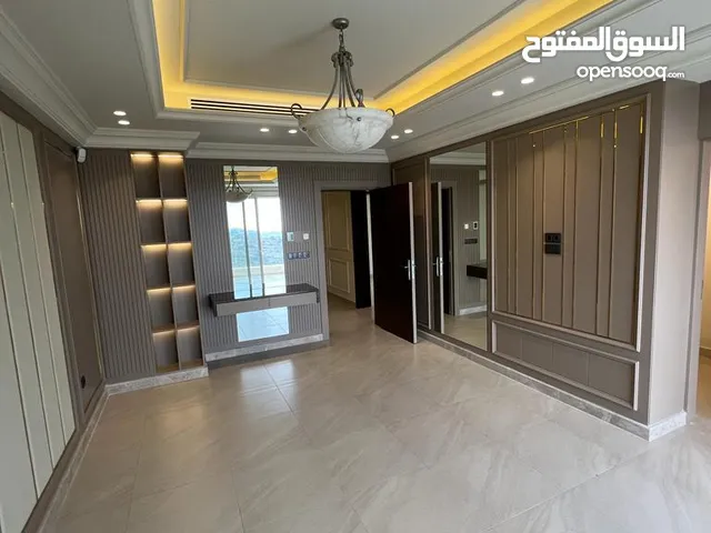 420m2 4 Bedrooms Villa for Sale in Amman Dabouq