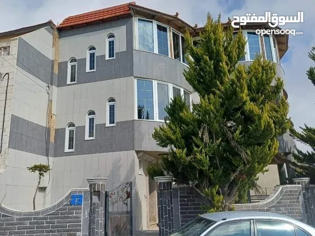 210 m2 More than 6 bedrooms Villa for Sale in Amman Marj El Hamam