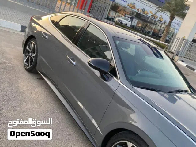 2023 هيونداي سوناتا Standard