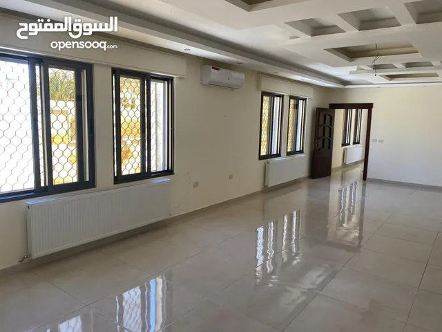فيلتين متلاصقتين على نفس قطعه الارض للبيع - ref : 12162