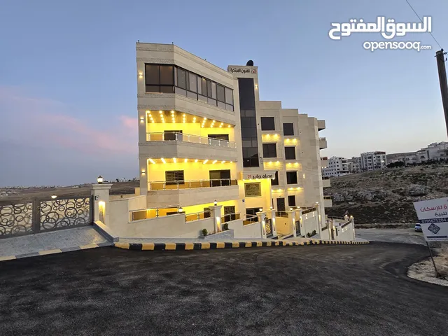 اخر شقة ارضية بالمشروع 183م مع ترس و كراج مستقل على 3شوارع مطلة على شارع الاردن