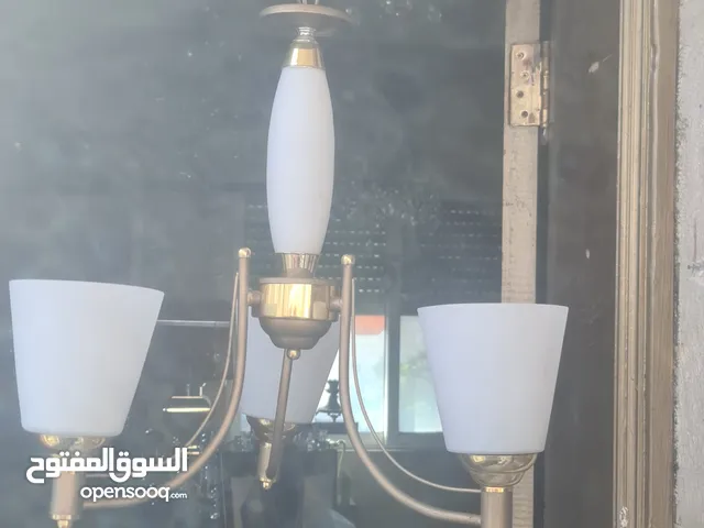 مجموعة ثريات ومعلقات اوروبي للبيع تبدأ الأسعار من 5 دنانير الى 7 دنانير