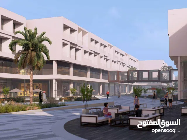محل تملك في واجهة مجد صحار في موقع استراتيجي و تحت ادارة مركزية
