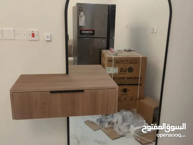 نقوم بتصميم جميع أنواع دريسينج تيبل.. التسريحات... وبجودة عالية