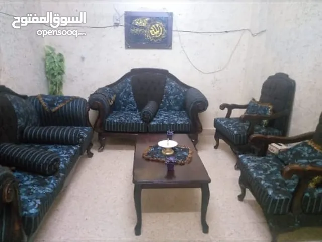 طقم كنب بسعر مغري