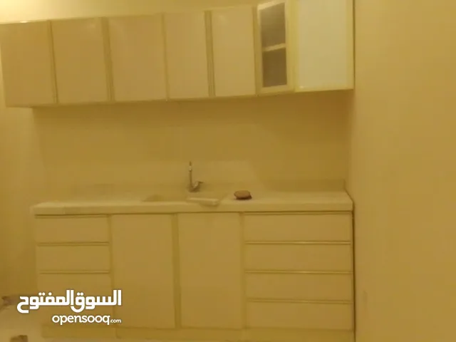 نجار ابحر الشماليه ابحر الجنوبيه الحمدانيه فك وترجيب وتفصيل جميع غرف النوم والابواب وصينتها