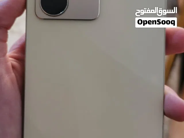 ريلمي C75 جديد مستعمل شهر ونص وي كارتونه وشاحنه
