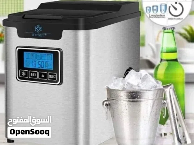 مكينة صناعة الثلج الامانيه