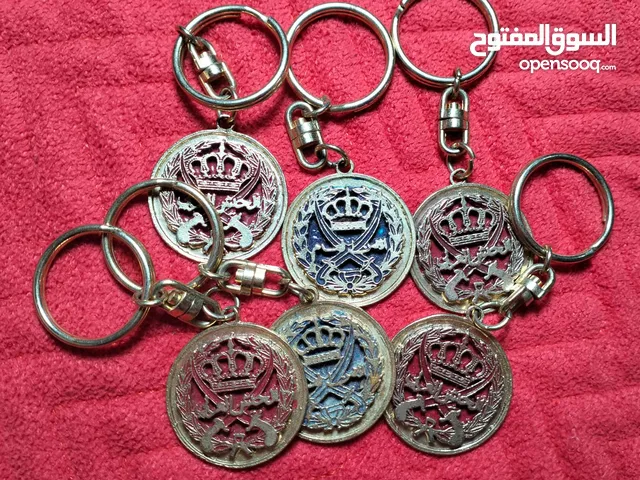 ميدالية قديمه