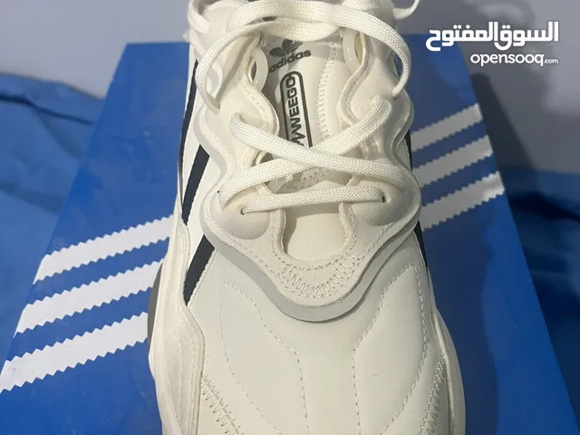 للبيع مجموعه من الجواتي الرياضيه