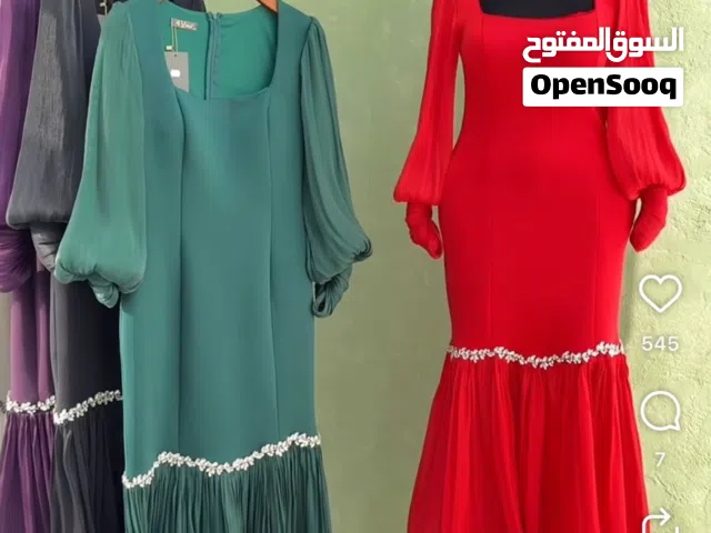 فستان مناسبات احمر