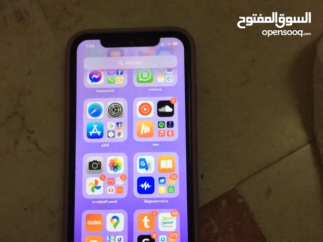  iPhone 11 red color