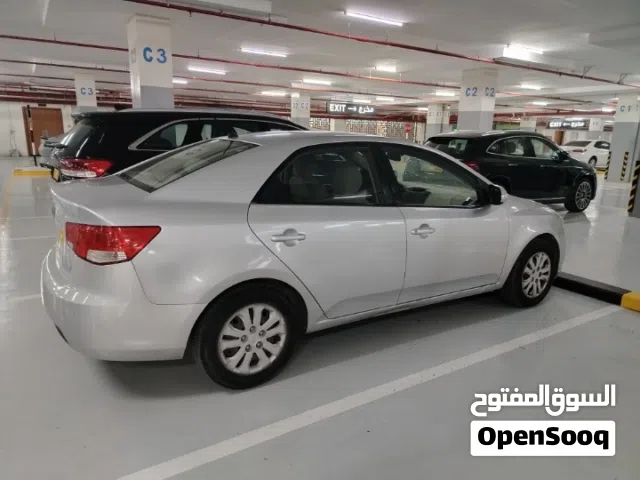 2010 كيا سيراتو EX