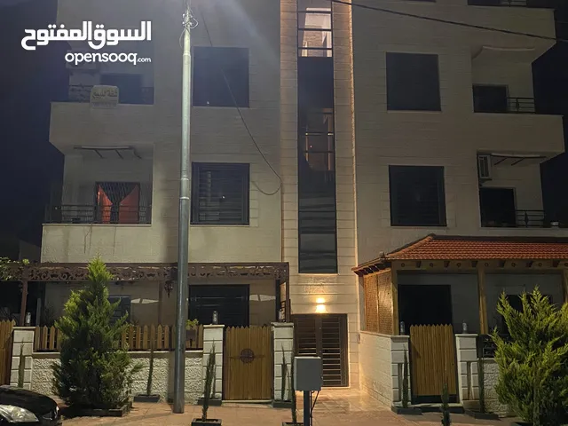 100m2 2 Bedrooms Apartments for Sale in Zarqa Madinet El Sharq